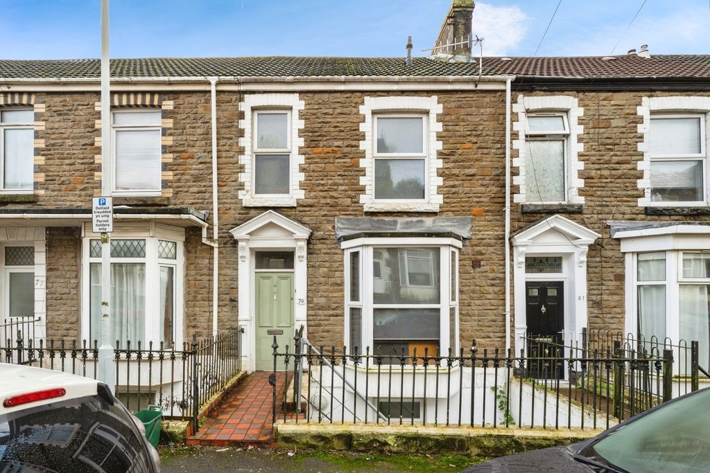 Property photo 1 of 31 Pbox-Img.Jpg