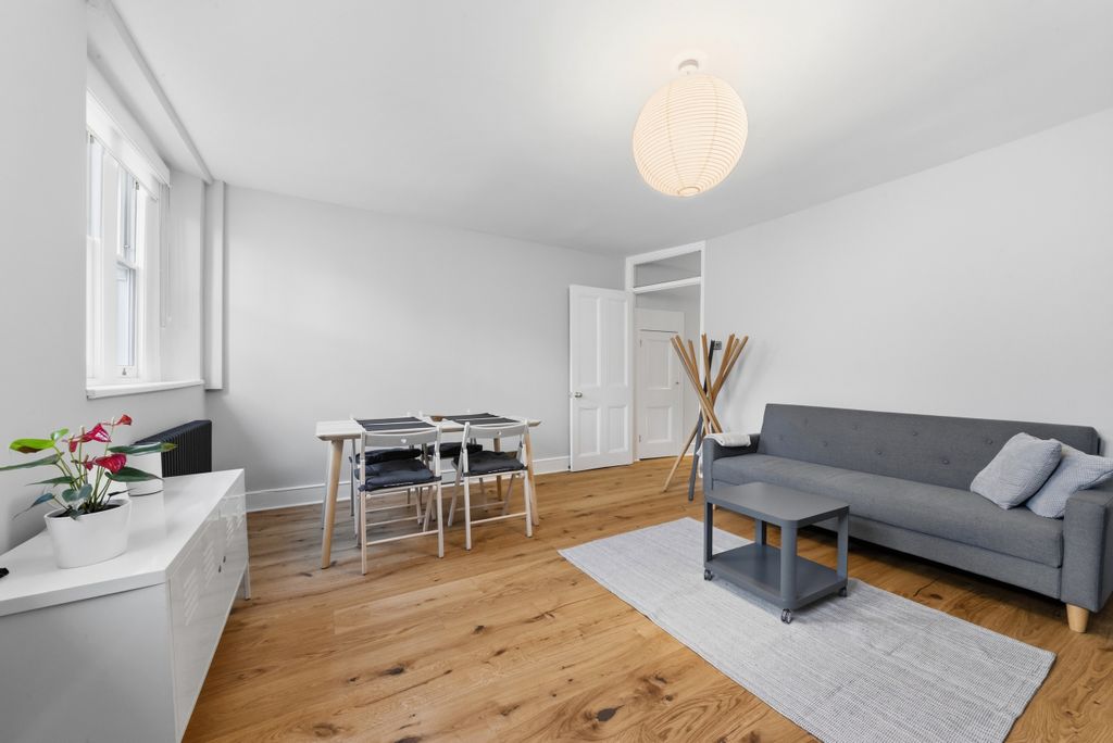 Property photo 3 of 17 Highbury Park, 55, Flat 2-28