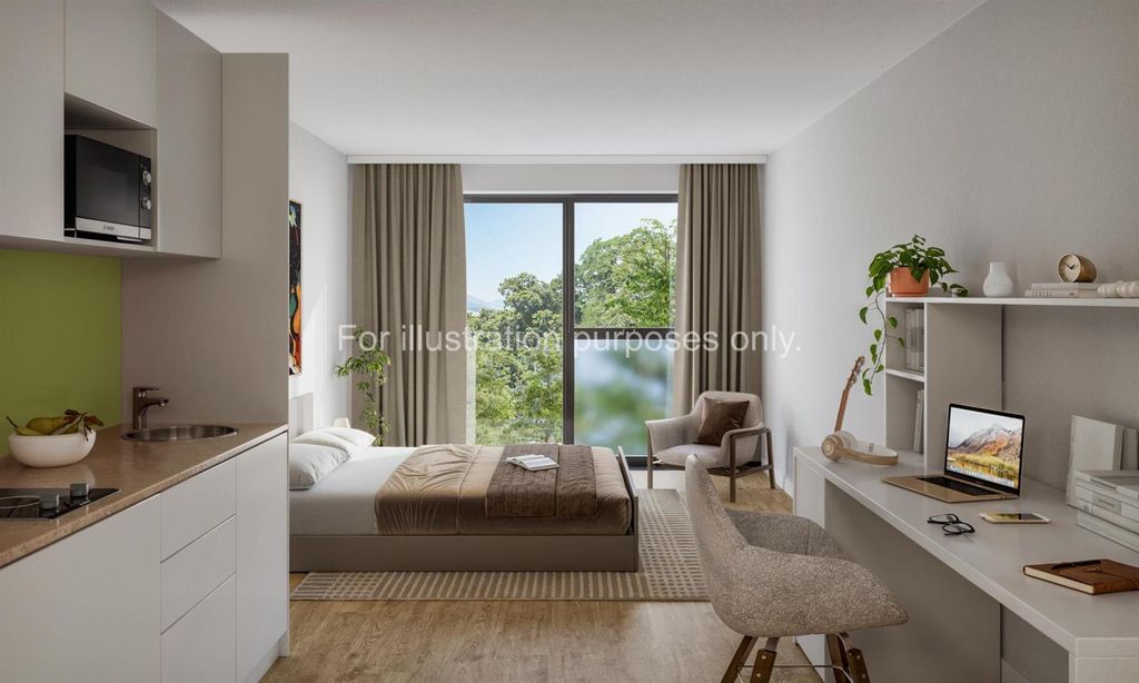 Property photo 3 of 4