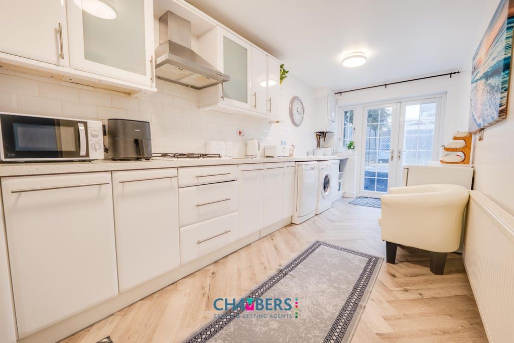 Property photo 3 of 48 Kitchen