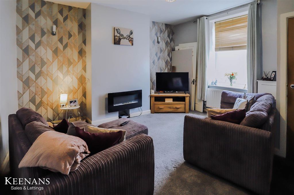 Property photo 2 of 21 Img_1803.Jpg