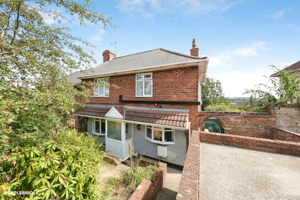 Property photo 3 of 29