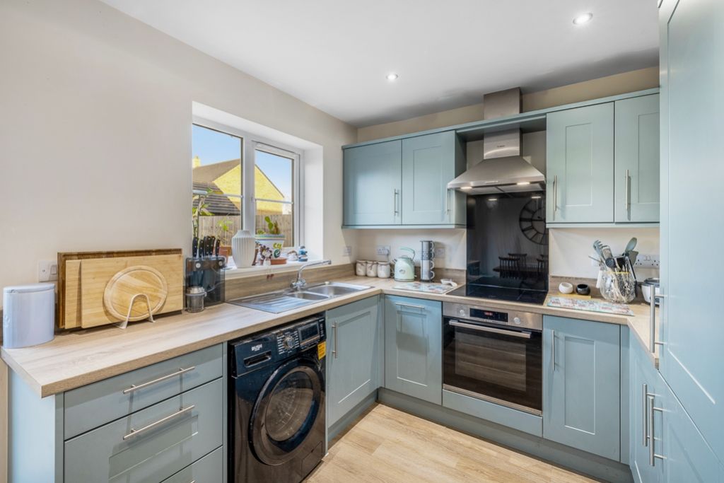 Property photo 3 of 24 19 Mulberry Drove (Holbeach)-15