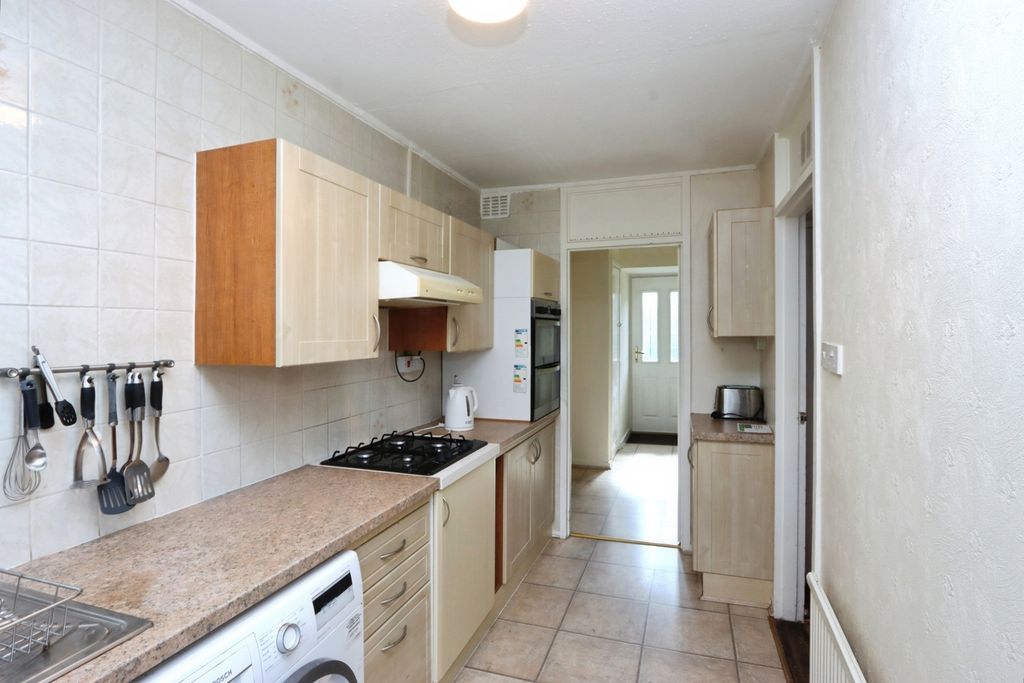 Property photo 3 of 18 Pbox-Img.Jpg