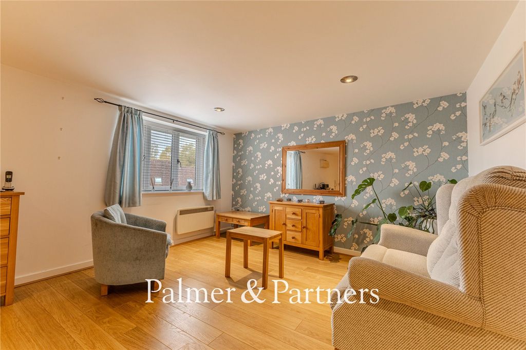 Property photo 3 of 12 Picture No. 07