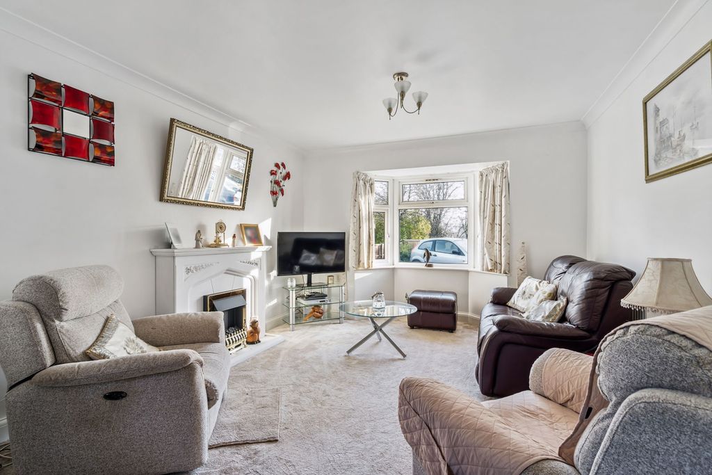 Property photo 2 of 13