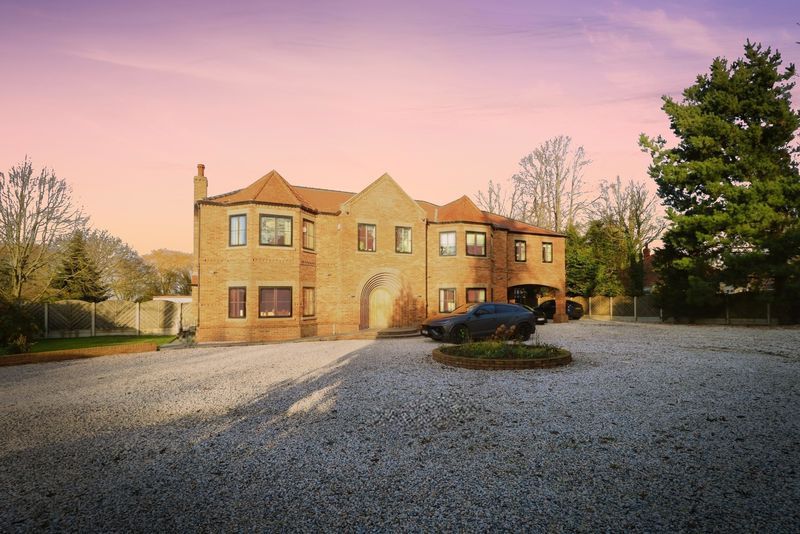 Property photo 2 of 41 Photo 10