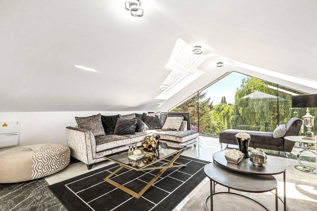 Additional image 26 of 5 bed detached house to rentWaggon Road, Barnet EN4