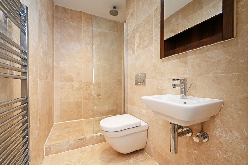 Property photo 3 of 12 Bathroom