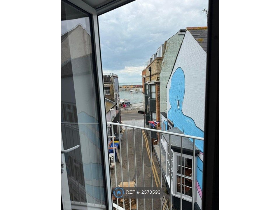 Property photo 1 of 10 Sea View From Juliet Balcony