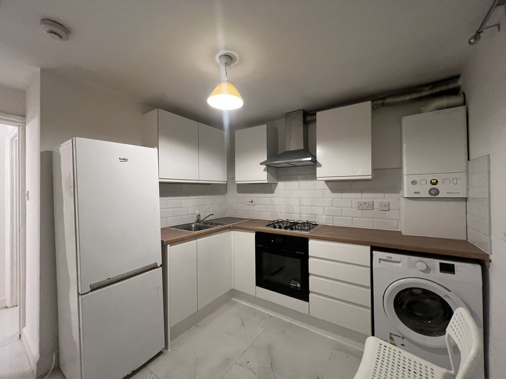 Property photo 2 of 6 Gallery