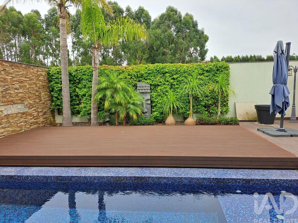 Property photo 1 of 27