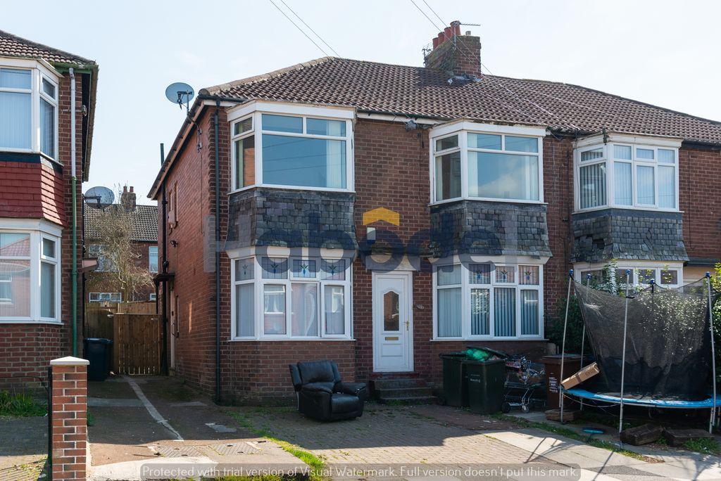 Property photo 1 of 6