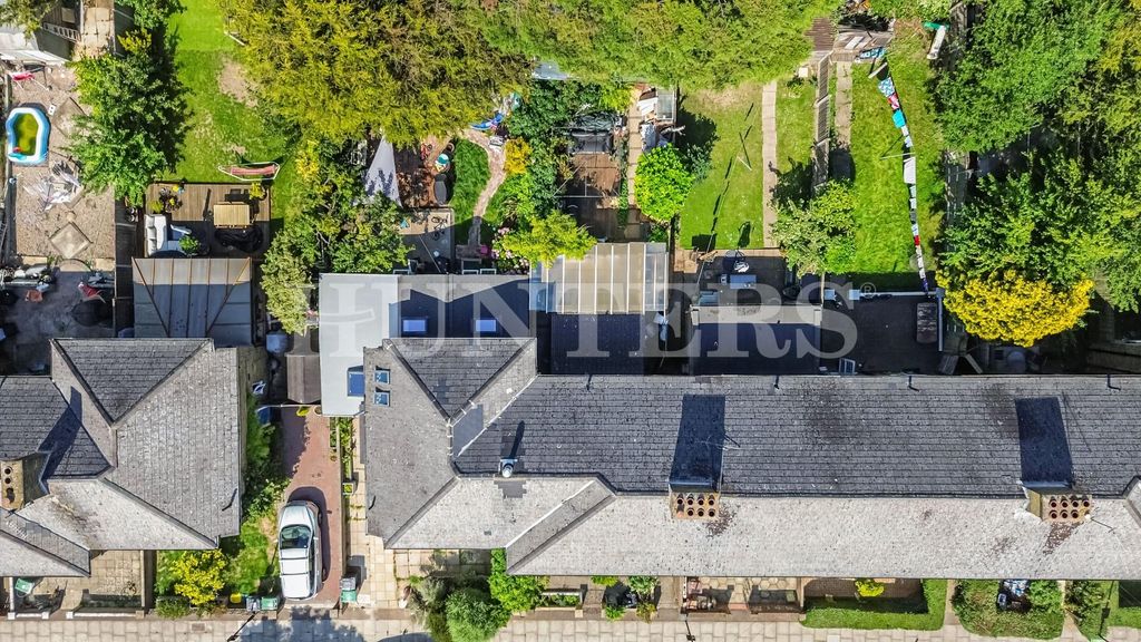 Property photo 2 of 19 Dji_0112.Jpg