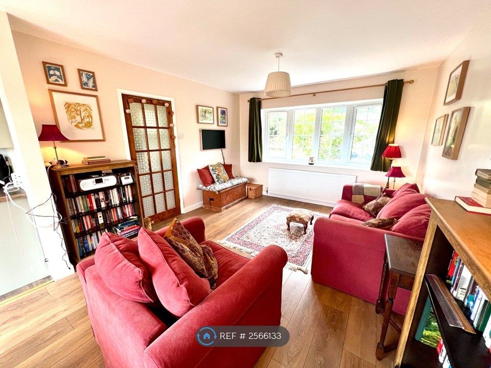 Property photo 2 of 21