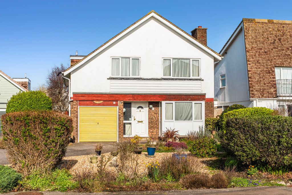 Property photo 1 of 30