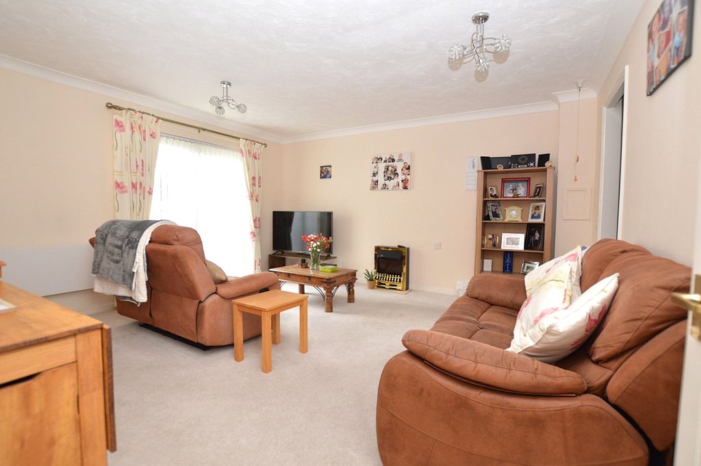 Property photo 3 of 12 Picture No. 48