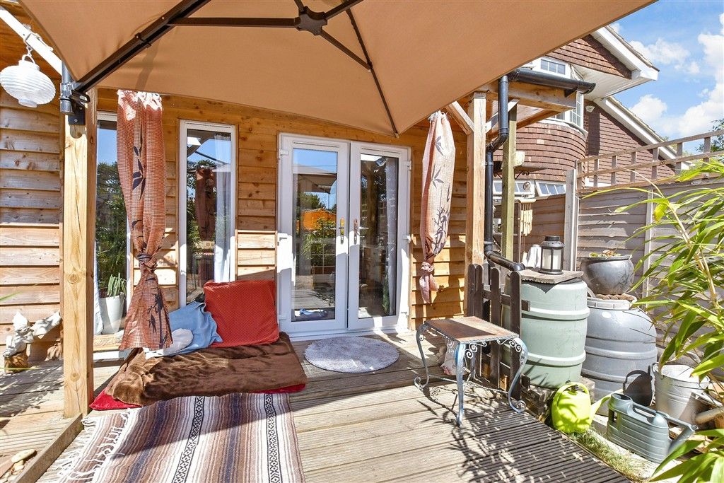 Property photo 3 of 21 Patio / Decking
