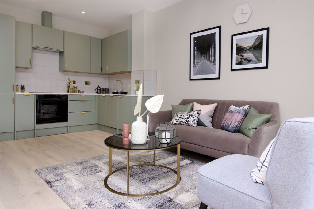 Property photo 3 of 22 Gallery