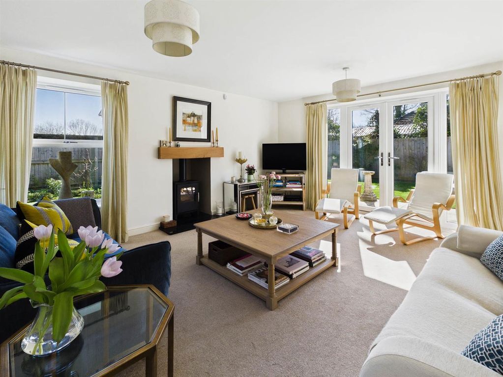 Property photo 2 of 23 Cam03972G0-Pr0289-Still012.Jpg