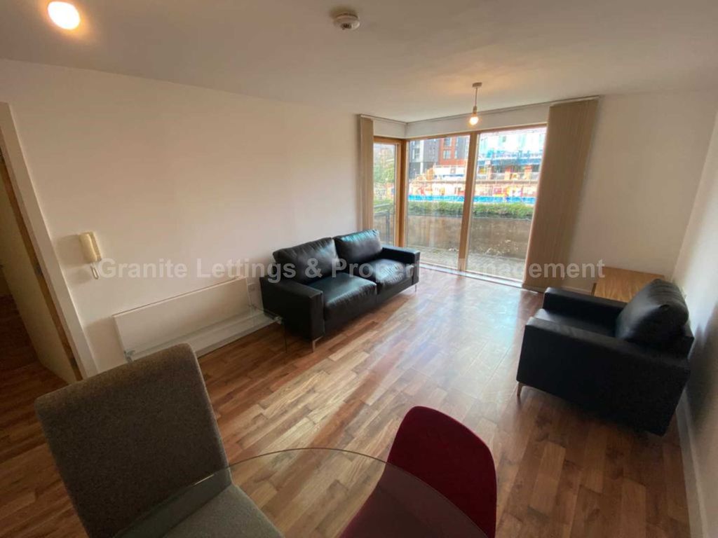 Property photo 2 of 13