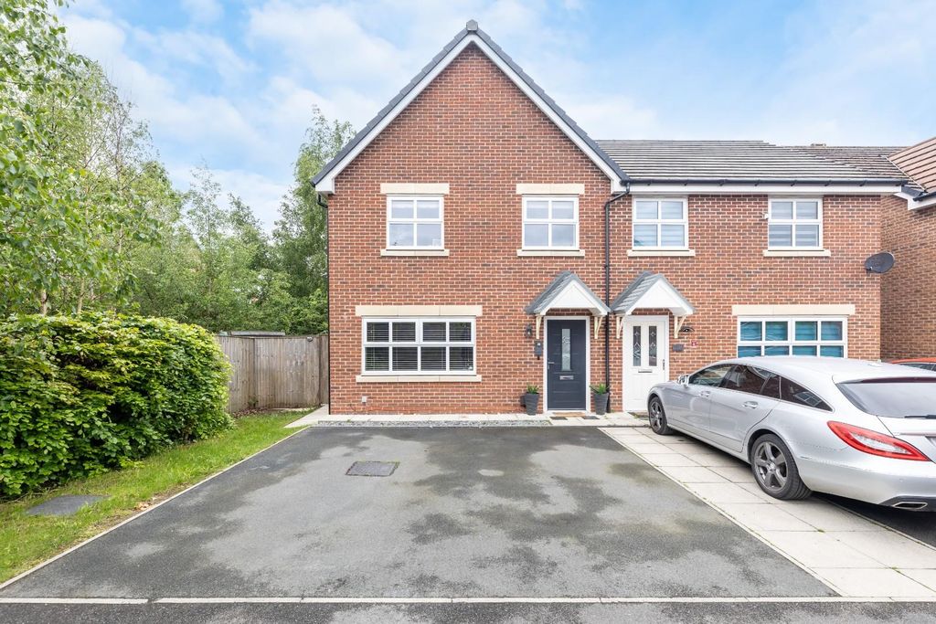 Property photo 1 of 17 3V9A5096-Edit.Jpg
