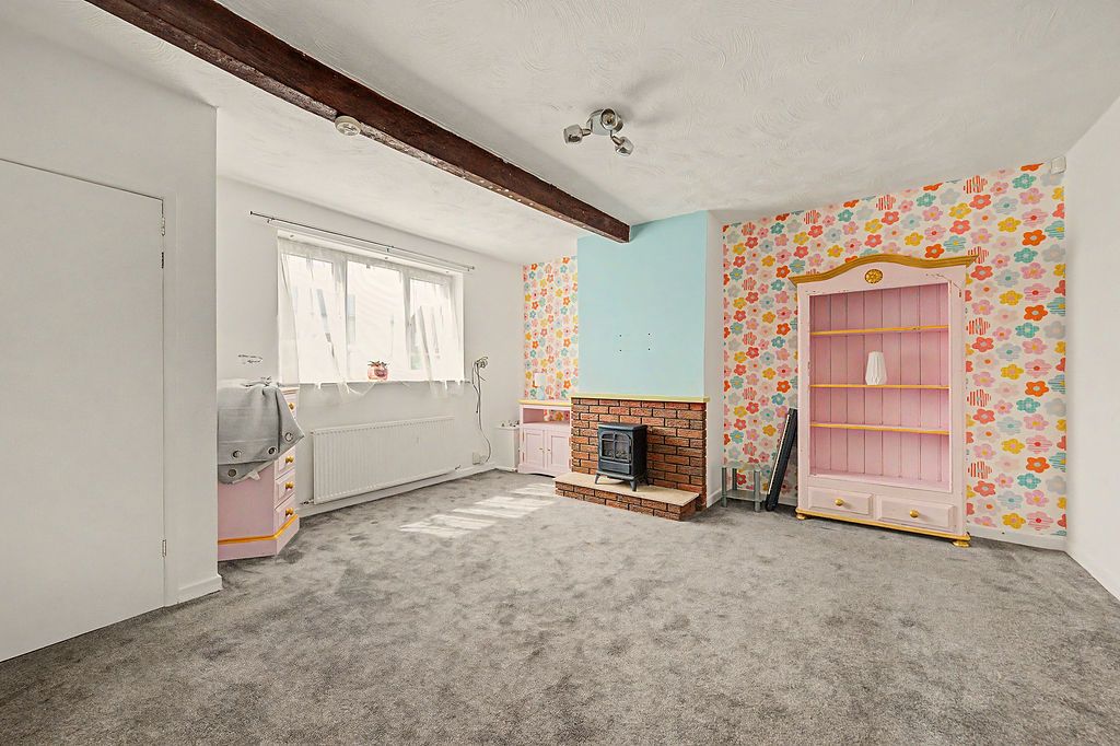 Property photo 2 of 13 Gallery