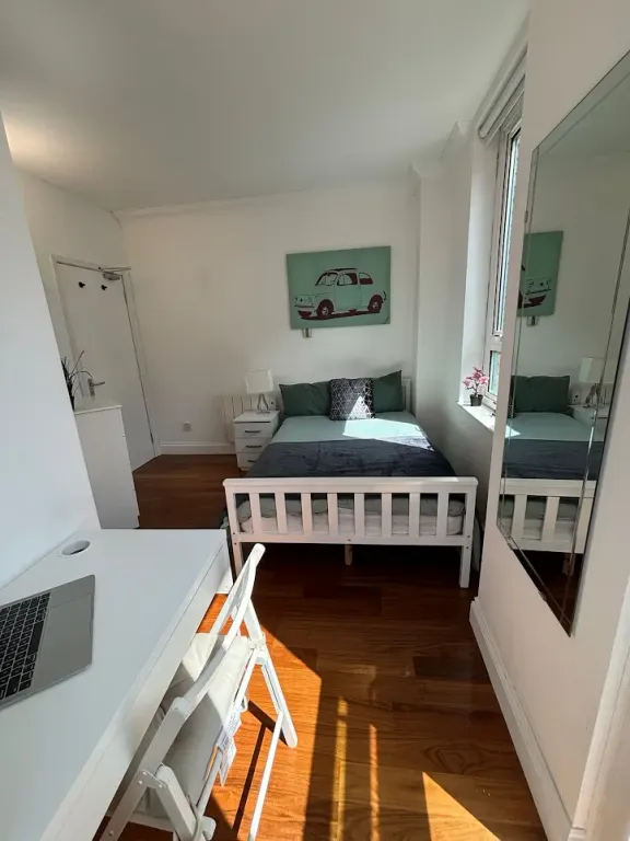 Property photo 1 of 4