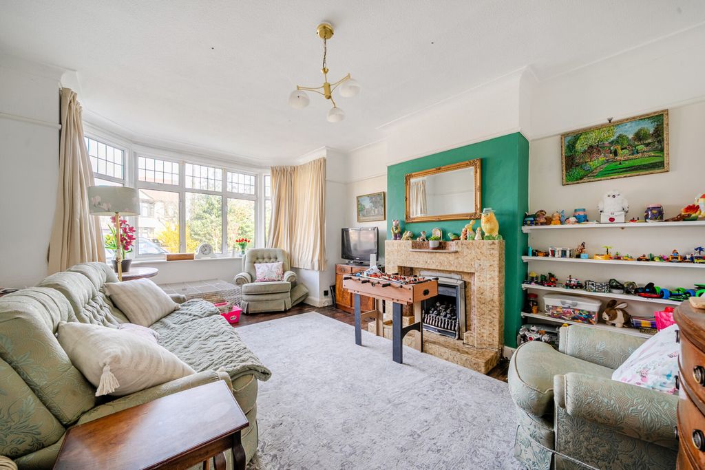 Property photo 2 of 11 Reception