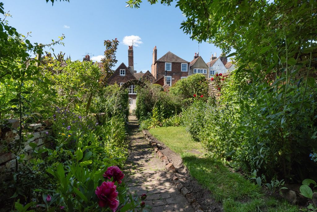 Property photo 1 of 18 Picture No. 48