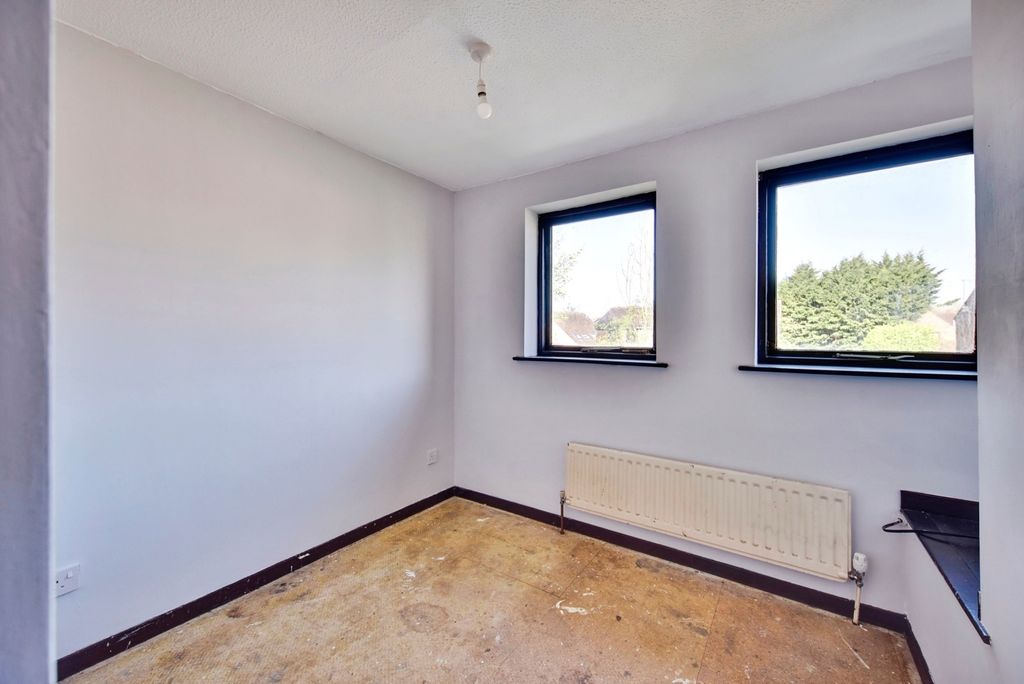 Property photo 2 of 15 Pbox-Img.Jpg