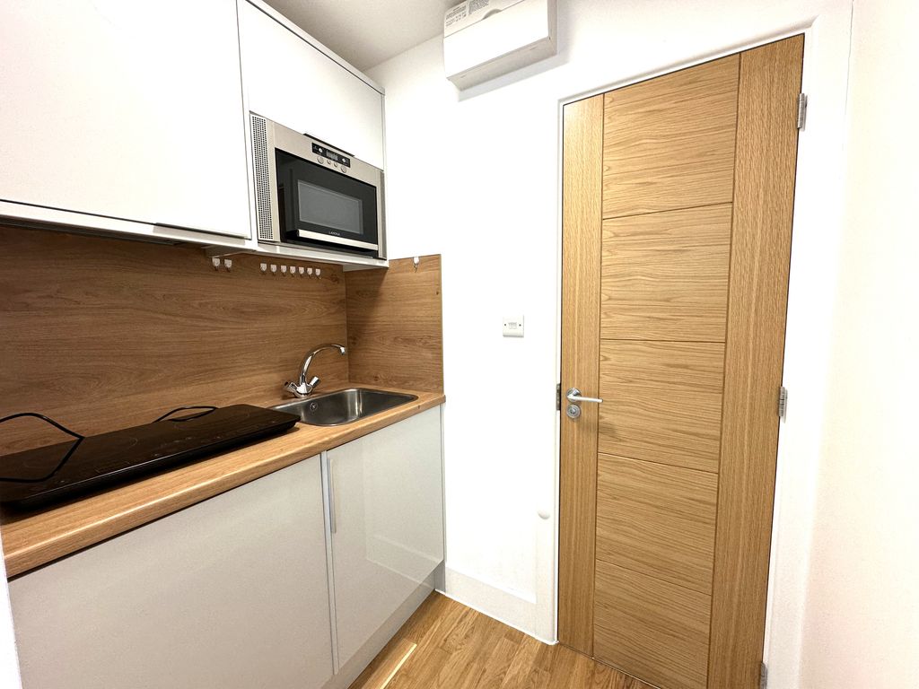 Property photo 3 of 7 Img_2961