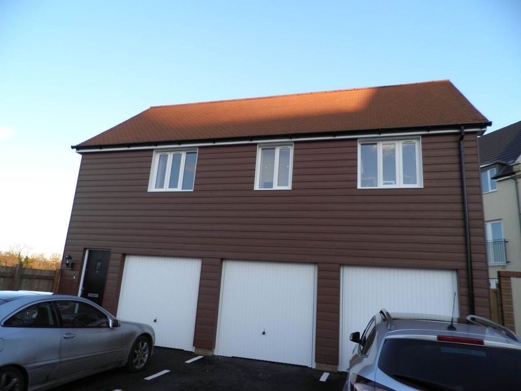 Property photo 1 of 5 Front