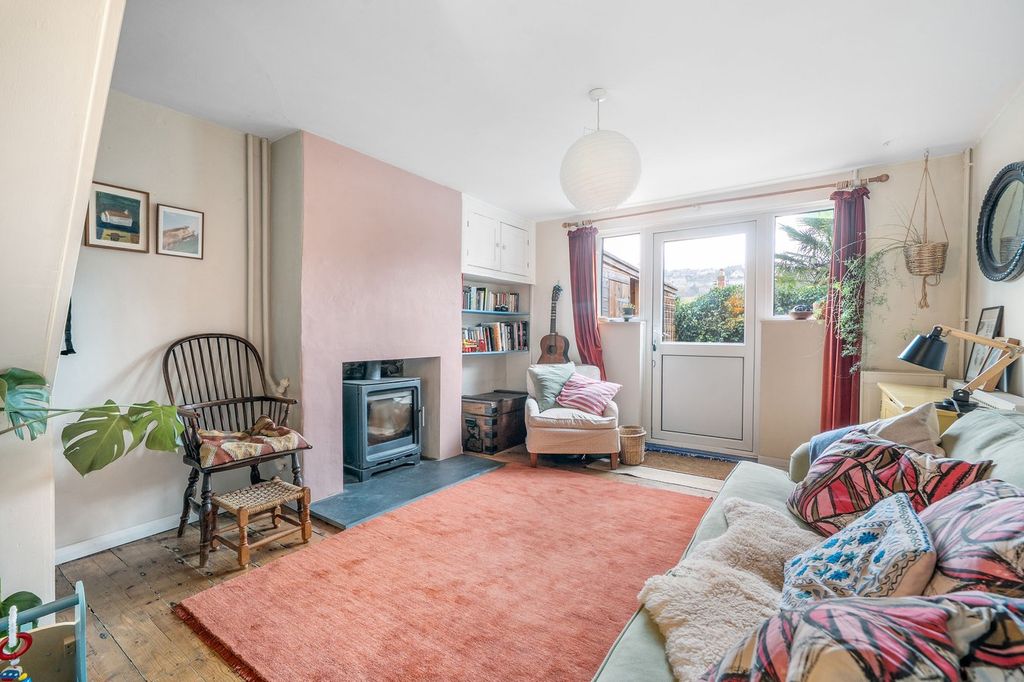 Property photo 2 of 15