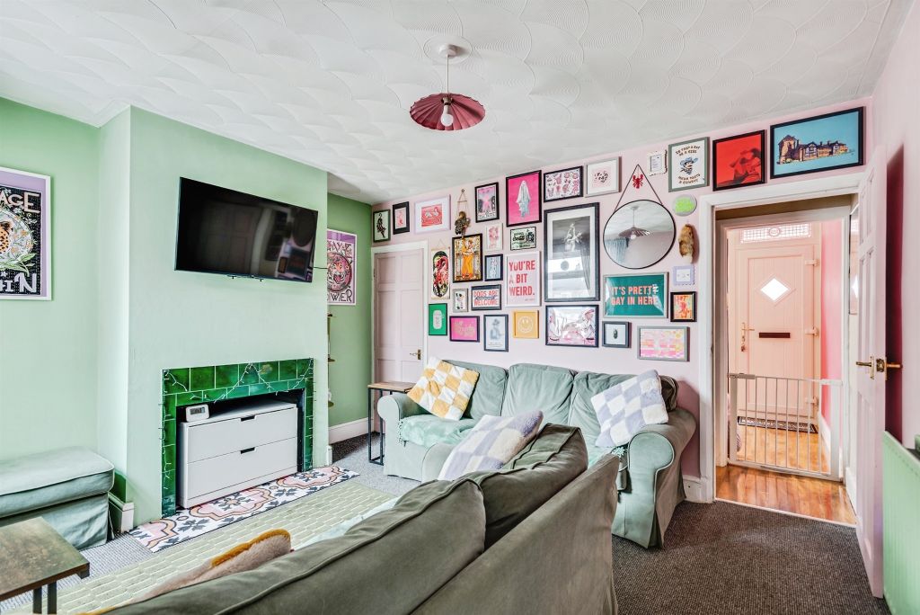 Property photo 3 of 10