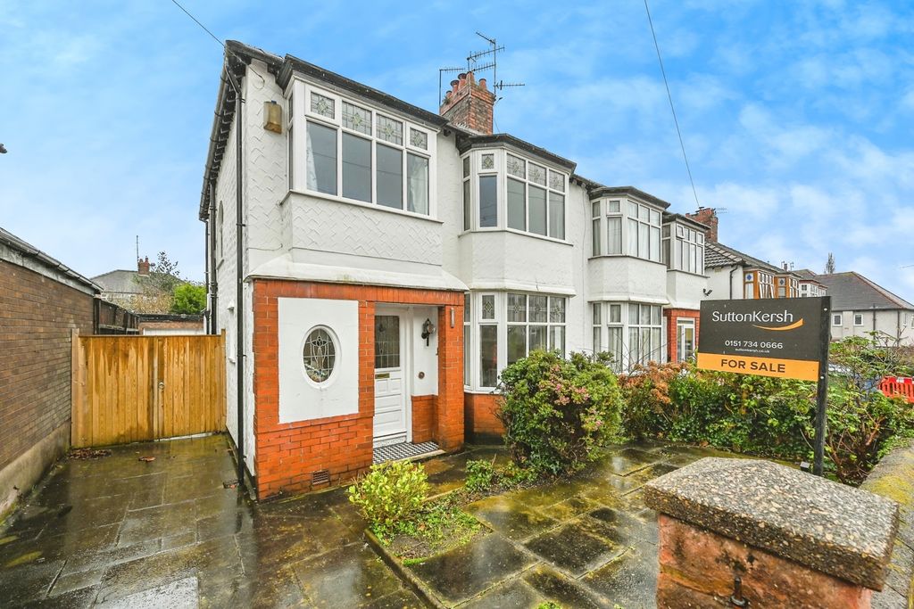 Property photo 1 of 17 Photo