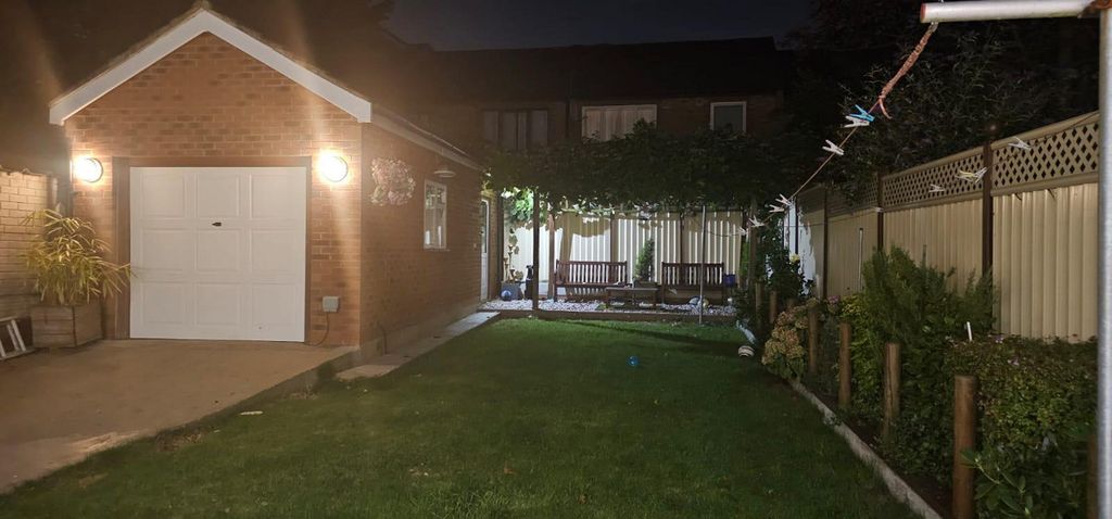 Additional image 20 of 5 bed semi-detached house for saleCostons Avenue, Greenford UB6