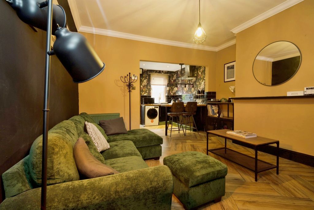 Property photo 3 of 20