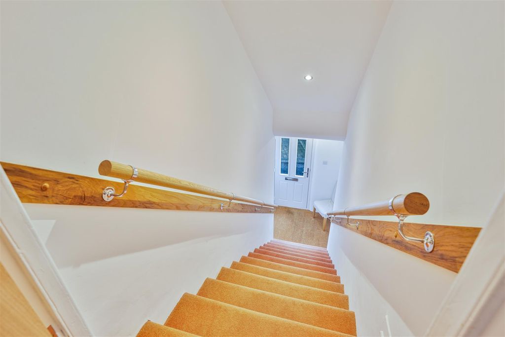 Additional image 11 of 2 bed flat for saleBroomside Crescent, Motherwell ML1