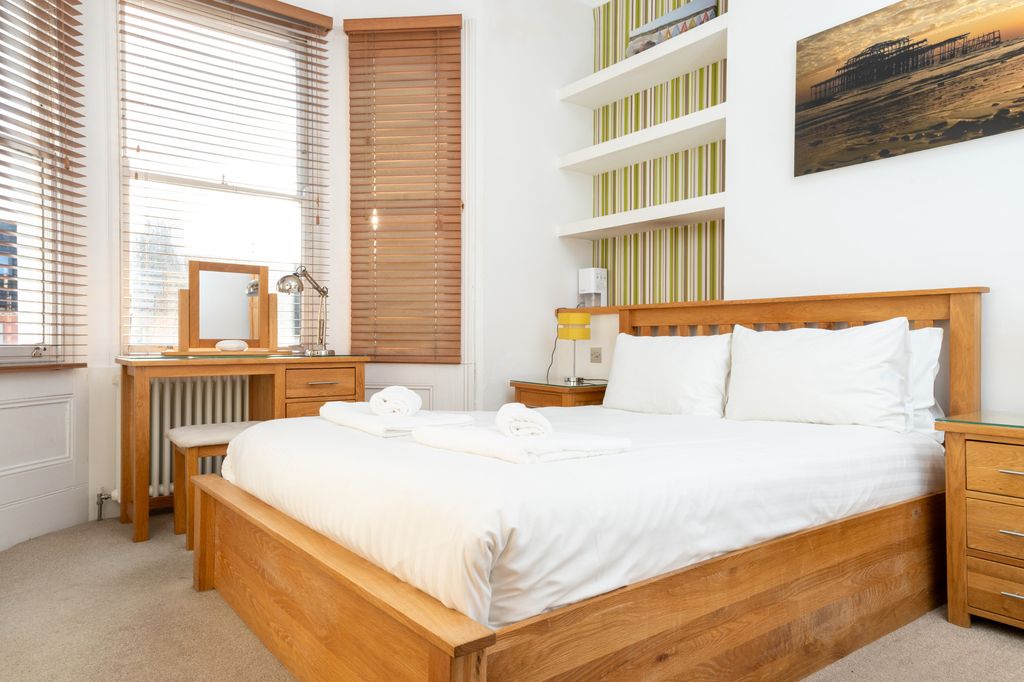 Property photo 3 of 22