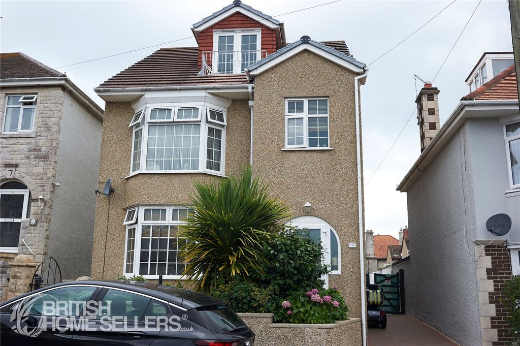 Property photo 1 of 29 Picture No. 12