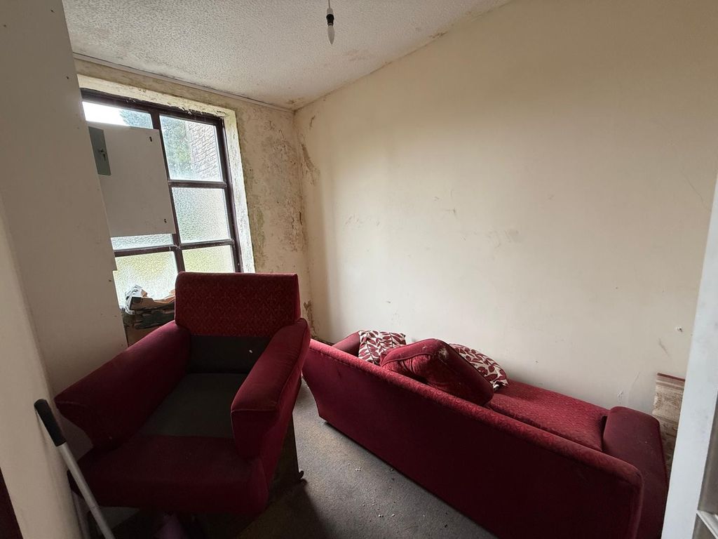 Property photo 3 of 4 Not Specified