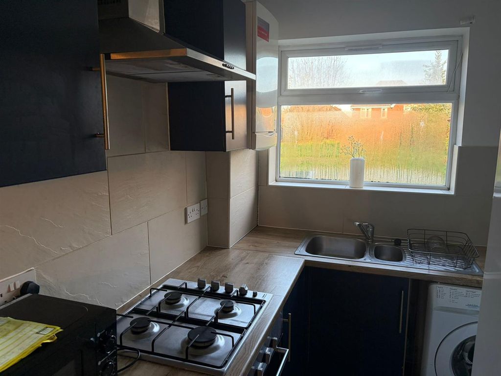 Property photo 3 of 7 Img-20251202-Wa0025.Jpg