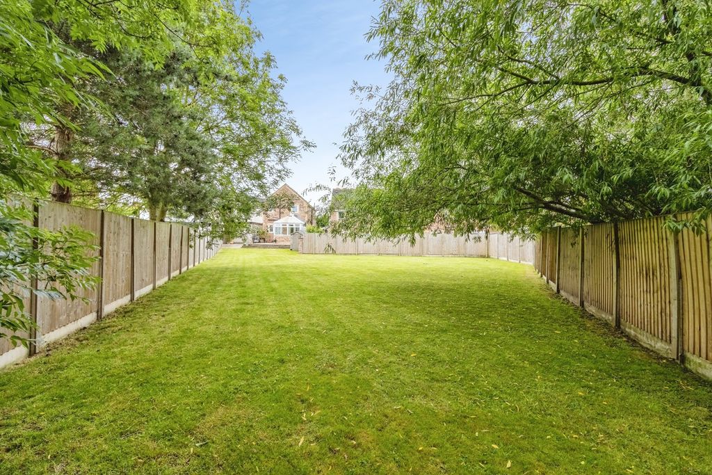 Property photo 2 of 25 Pbox-Img.Jpg