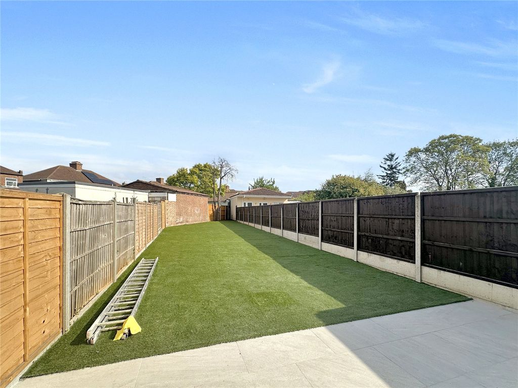 Property photo 2 of 12 Picture No. 08