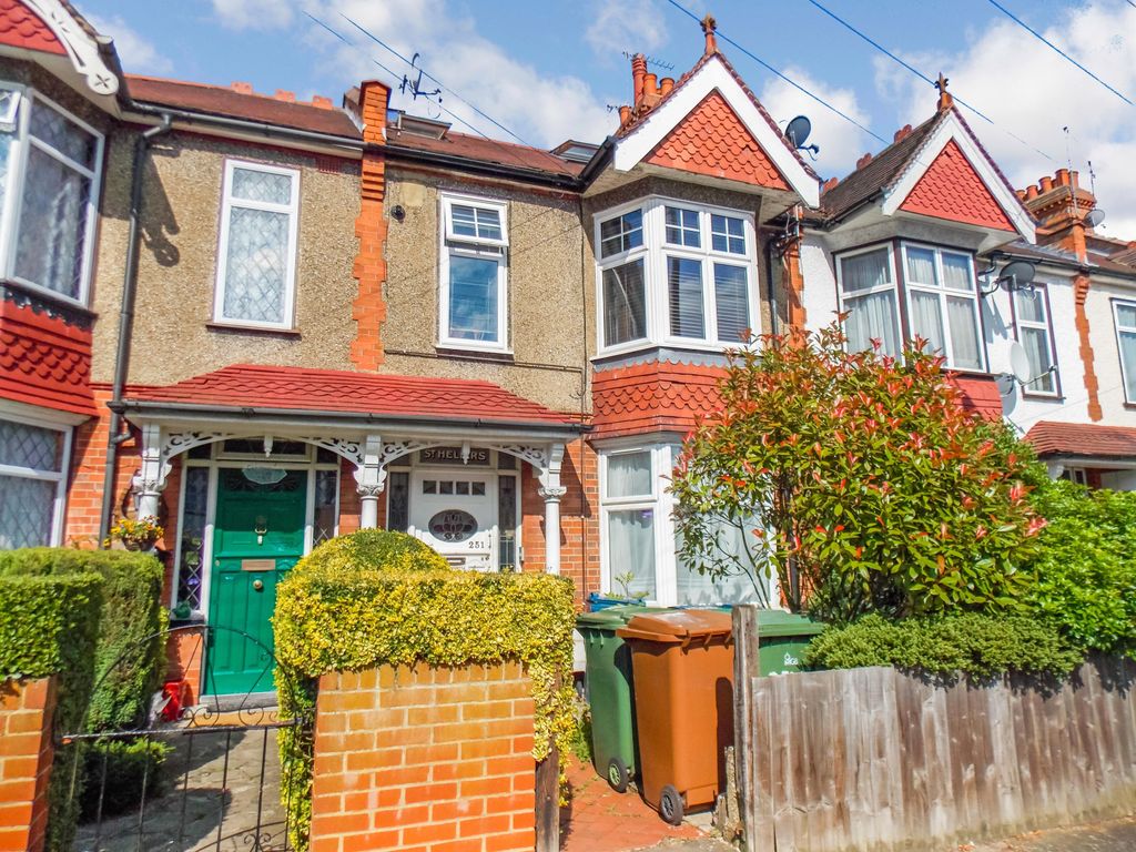 Property photo 1 of 9 Two Double Bedroom 1st Floor Maisonette To Rent