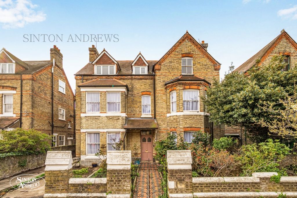 Property photo 1 of 26 Photo 1