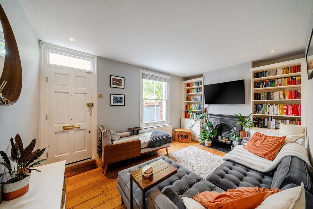 Property photo 2 of 20 1521826-7-6Aa81A8...