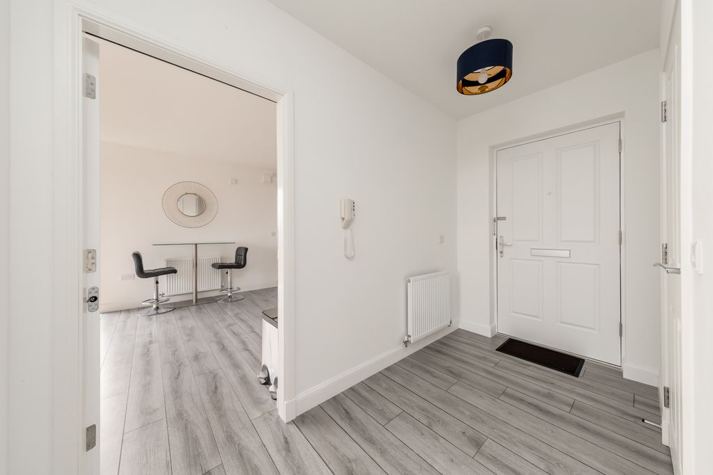 Property photo 2 of 15 Gallery