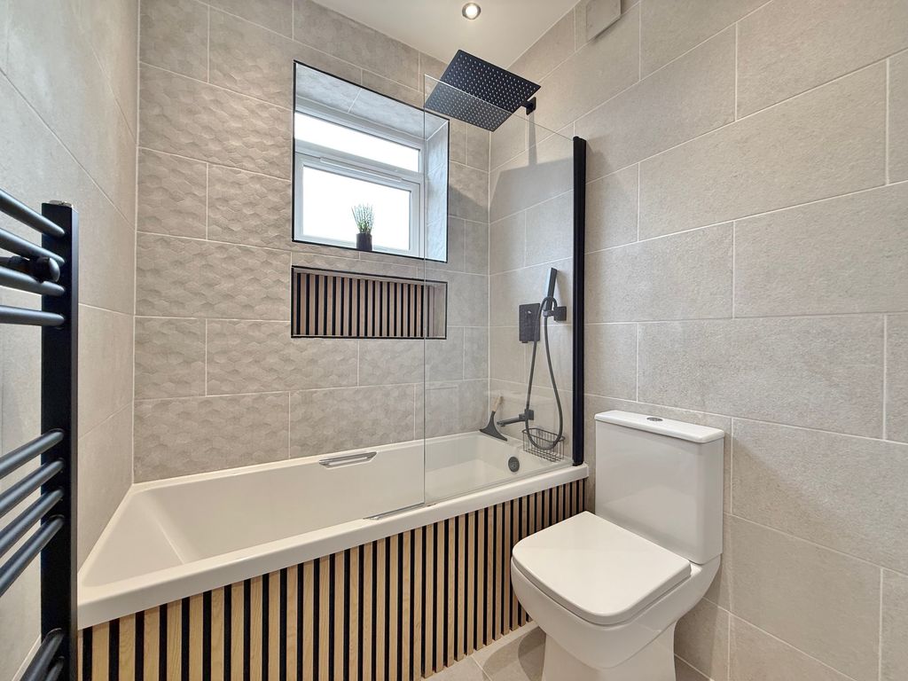 Additional image 7 of 3 bed semi-detached house for saleAberdare Avenue, Drayton, Portsmouth PO6